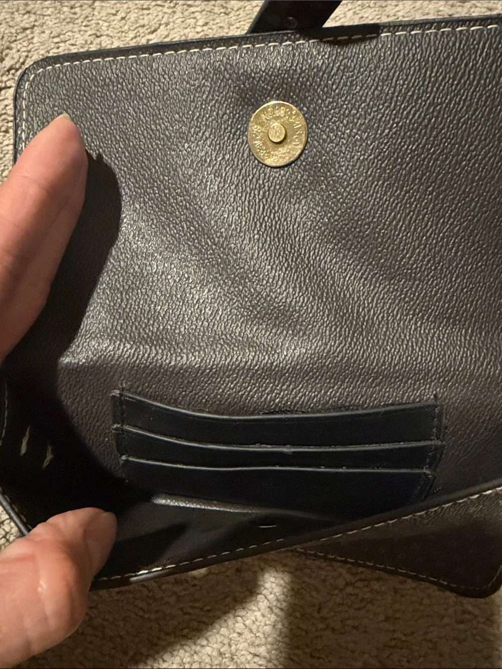 Dkny crossbody phone